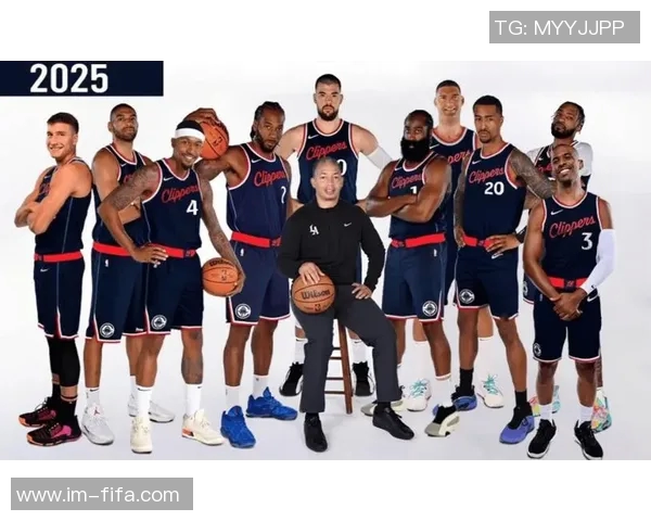 快船本赛季两次客场送球员回家上次是与保罗告别的深意解析 快船本赛季两次客场送球员回家上次是与保罗告别的深意解析